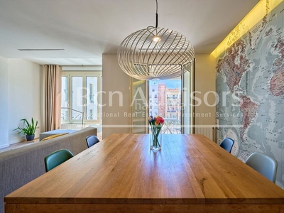 Piso excelente y luminoso piso de lujo en edificio modernista del eixample en Barcelona