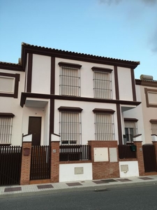 Venta de casa en Alcalá del Río