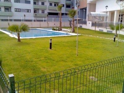Venta Dúplex en Avenida UNICEF Alicante - Alacant. Buen estado con terraza 225 m²