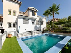 Venta Casa unifamiliar en España Huétor Vega. Con terraza 459 m²