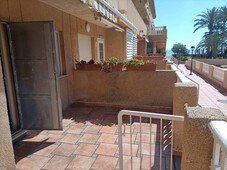 Venta Casa unifamiliar en Urbanización Playa Blanca La Manga del Mar Menor. Buen estado con terraza 73 m²