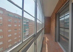 Venta Piso Alcalá de Henares. Piso de tres habitaciones en Calle Juan De Soto. Quinta planta