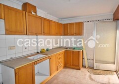 Venta Piso en Plaza Cardenal Belluga-Sanf.n. Crevillent. Plaza de aparcamiento calefacción central