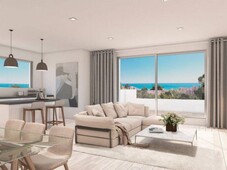 Venta Piso Torremolinos. Piso de tres habitaciones Segunda planta con terraza