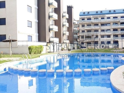 Alquiler de ático en carretera De Dénia a Xábia de 3 habitaciones con terraza y piscina