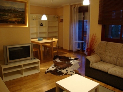 Alquiler de piso en Avda Europa - San Antón de 3 habitaciones con terraza y piscina