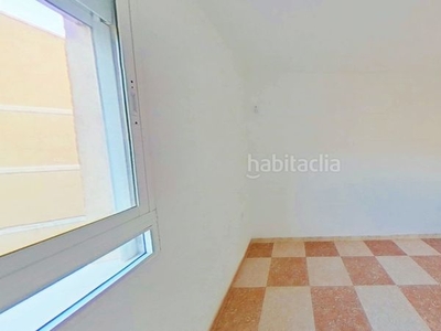 Alquiler piso con 2 habitaciones en Portada Alta - Pol. Crta. De Cártama Málaga