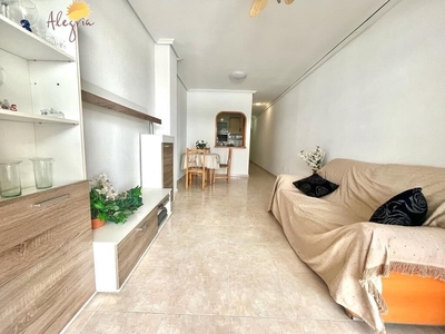 Apartamento en venta en Playa de los Locos, Torrevieja, Alicante