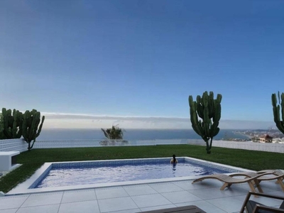 Venta Casa unifamiliar Benalmádena. Con terraza 389 m²