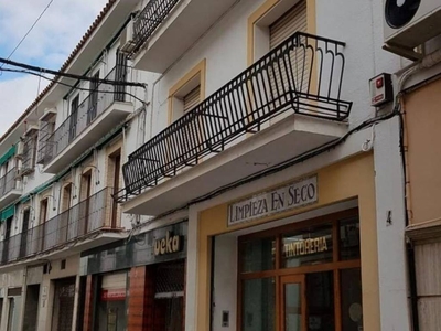 Venta Chalet en Calle Santa Cruz 4 Écija. A reformar con balcón 330 m²