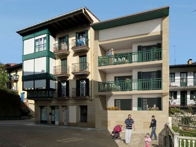Venta de piso nuevo en calle Mayor de 2 habitaciones y 63 m²