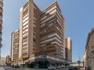 Venta Piso en Tolosa Latour 4. Cartagena. Segunda planta con balcón