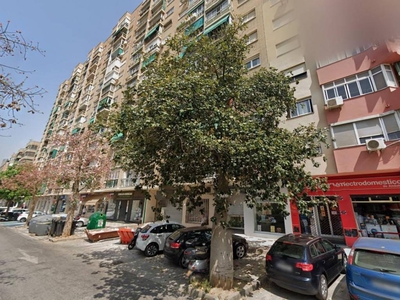 Venta Piso Málaga. Piso de tres habitaciones en Calle Héroe de Sostoa. Décima planta con terraza