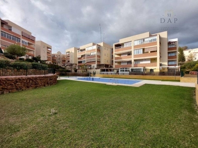 Venta Piso Rincón de la Victoria. Buen estado plaza de aparcamiento