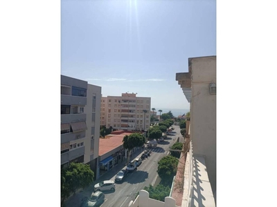 Venta Piso Torremolinos. Piso de dos habitaciones en Plaza andalucia. Buen estado quinta planta con terraza