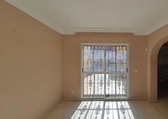 Casa en venta en CALLE SIMPECADO, OLIVARES