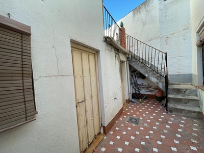 Adosado en venta en Iznájar, Córdoba