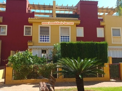 Alquiler Casa unifamiliar Dénia. Con terraza 74 m²