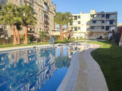 Apartamento en venta en Nueva Andalucía, Marbella