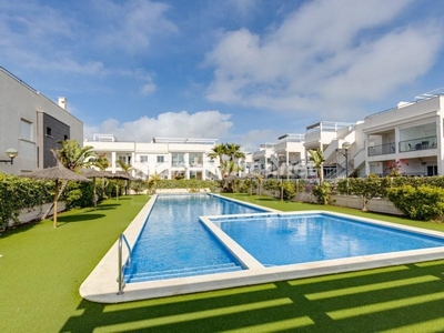 Bungalow en venta en Aguas Nuevas, Torrevieja