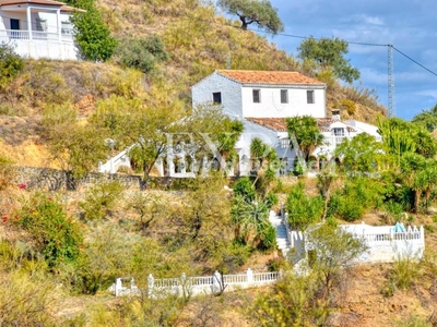 Casa en venta en Comares