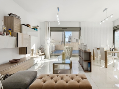 Apartamento en venta en La Manga del Mar Menor, Murcia