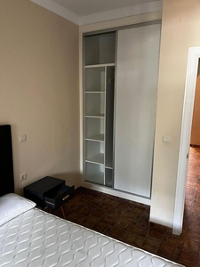 Piso en alquiler en Ceuta de 2 habitaciones con terraza y muebles