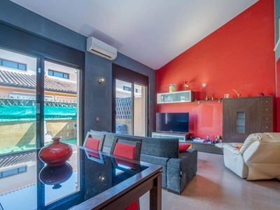 Venta Casa adosada Figueres. 166 m²