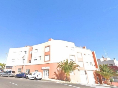 Venta Casa adosada Santa Cruz de Tenerife. Con terraza 130 m²