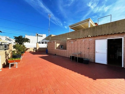 Venta Casa unifamiliar El Puerto de Santa María. Buen estado con terraza 164 m²