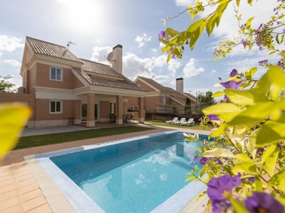 Venta Casa unifamiliar en CaÑada Real 25 Villa de Otura. Con terraza 187 m²