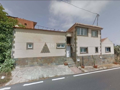 Venta Casa unifamiliar Santa María de Guía de Gran Canaria. Buen estado 2000 m²