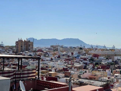 Venta Chalet Algeciras. Plaza de aparcamiento 237 m²
