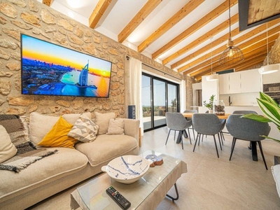 Venta Chalet Mancor de la Vall. Con terraza 81 m²