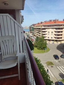 Venta de piso en calle Ataulfo Argenta de 2 habitaciones con terraza y piscina
