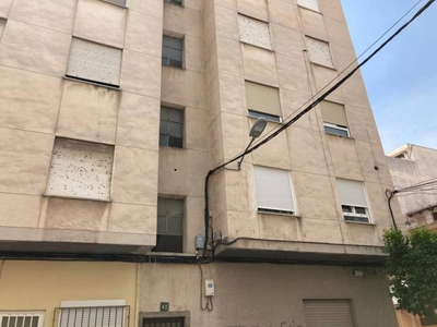 Venta Piso Cieza (Murcia). Piso de tres habitaciones en Calle Pablo Iglesias. A reformar cuarta planta