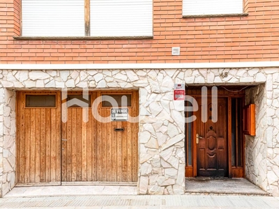 Venta Piso El Palau d'Anglesola. Piso de cuatro habitaciones en Sant Josep. Buen estado con terraza