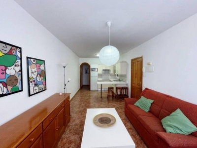 Venta Piso en Calle Leon y Castillo. Puerto del Rosario. Buen estado primera planta