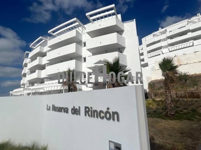 Venta Piso Rincón de la Victoria. Piso de tres habitaciones Con terraza