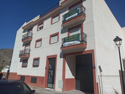 Venta Piso Vélez de Benaudalla. Piso de dos habitaciones en Calle Río Guadalquivir 14. Primera planta