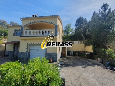 Vidreres villa en venta