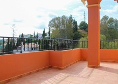Chalet fantástico chalet pareado con vistas en venta ! en Fuengirola