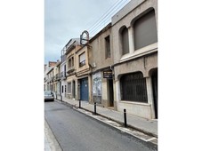 Venta Casa unifamiliar en Calle GARCILASO Sabadell. A reformar 230 m²