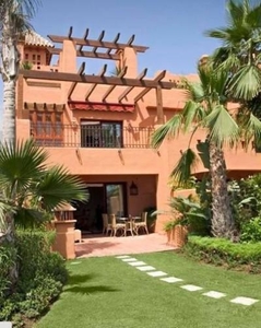 Chalet en venta en Lomas de Marbella Club-Puente Romano, Marbella