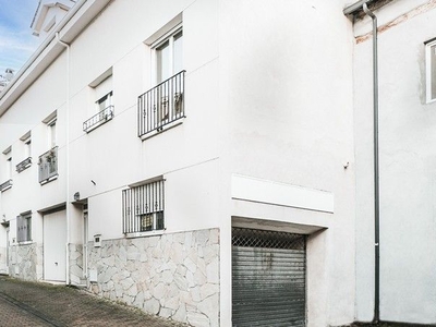 Unifamiliar en venta en Cacabelos de 154 m²