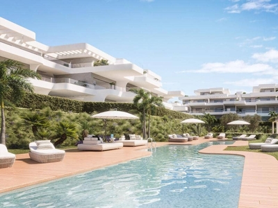 Piso en venta en Las Lomas, Estepona, Málaga