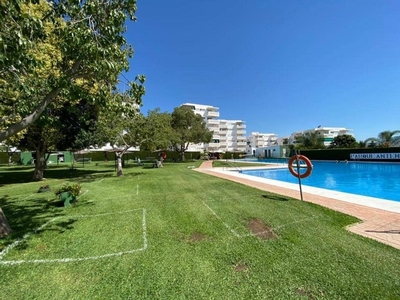 Piso en venta en Sotoserena, Estepona, Málaga