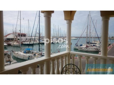 Apartamento en venta en Puerto Almerimar en Almerimar por 320.000 €