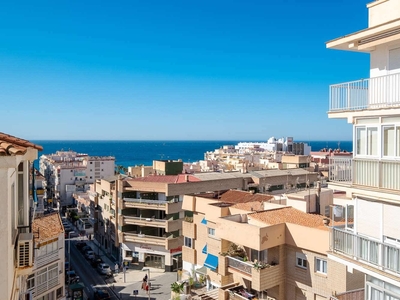 Apartamento Playa en venta en Centro, Nerja, Málaga