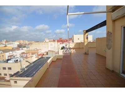 Ático en venta en Carrer de Jovellanos, 20 en Centre por 210.000 €